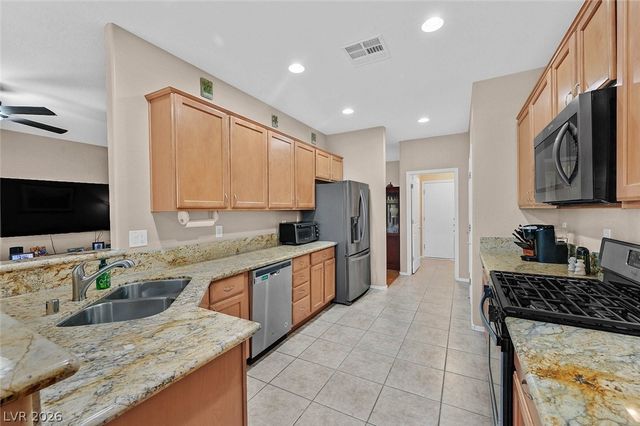 7525 Lintwhite Street, North Las Vegas, NV 89084