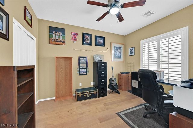 7525 Lintwhite Street, North Las Vegas, NV 89084