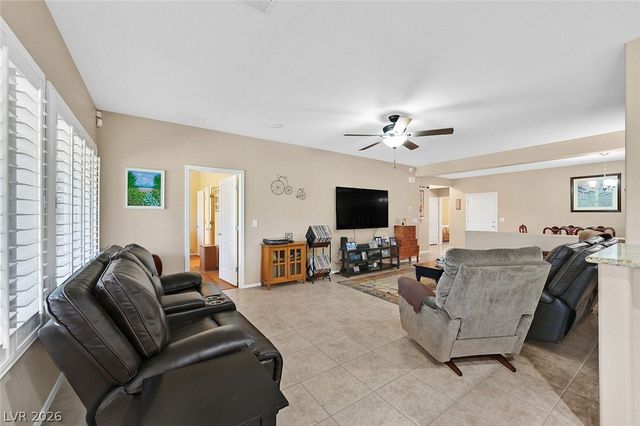 7525 Lintwhite Street, North Las Vegas, NV 89084