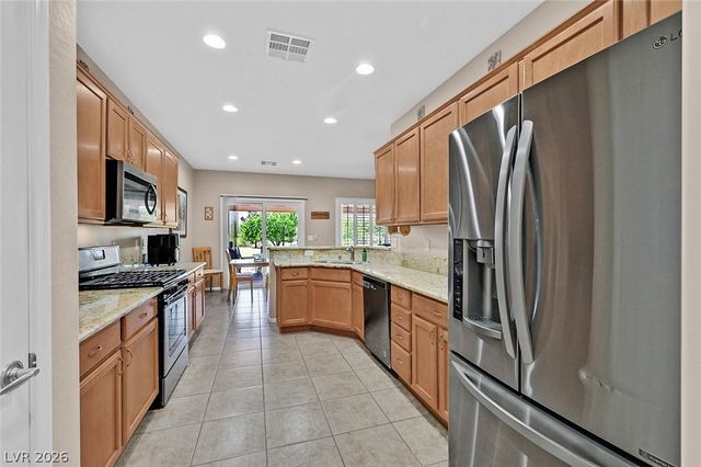 7525 Lintwhite Street, North Las Vegas, NV 89084