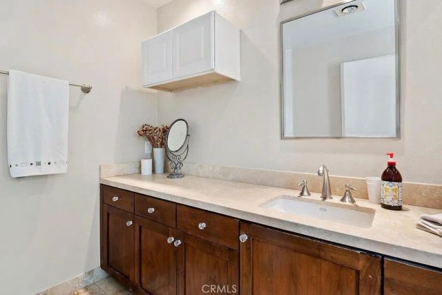 1733 Malcolm, Los Angeles, CA 90024