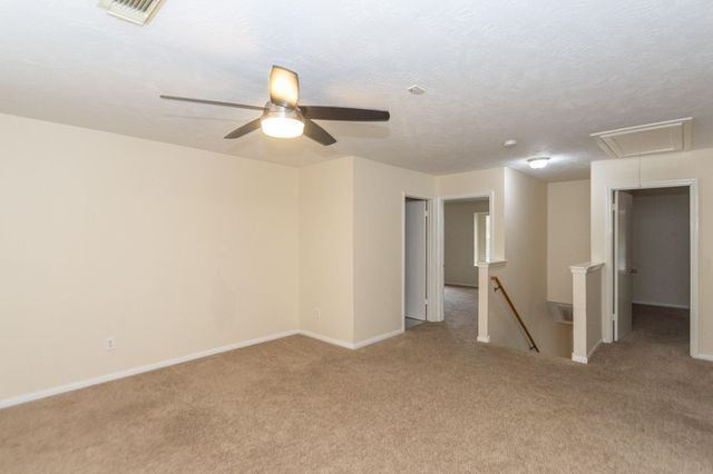 1710 Oak Valley Drive, Kemah, TX 77565