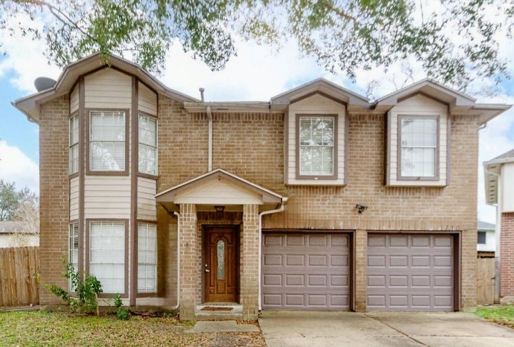 1710 Oak Valley Drive, Kemah, TX 77565