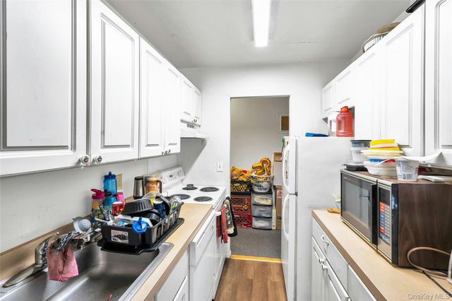 263 River Avenue 16AU, Patchogue, NY 11772