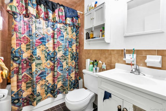 263 River Avenue 16AU, Patchogue, NY 11772