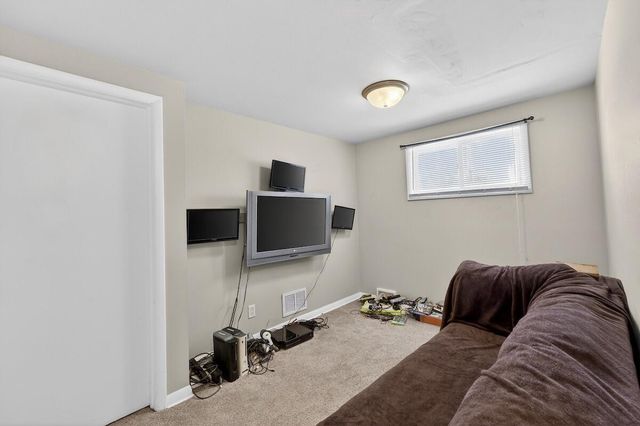 5137 N 66th STREET, Milwaukee, WI 53218