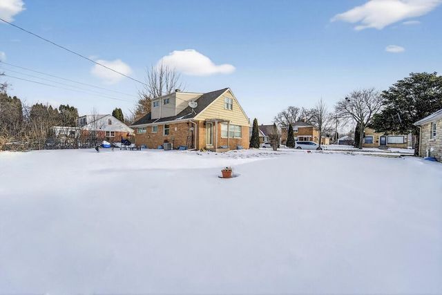 5137 N 66th STREET, Milwaukee, WI 53218