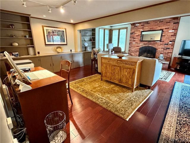 95 Cindy Drive, Amherst, NY 14221