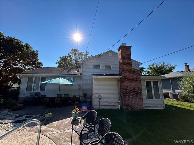 95 Cindy Drive, Amherst, NY 14221