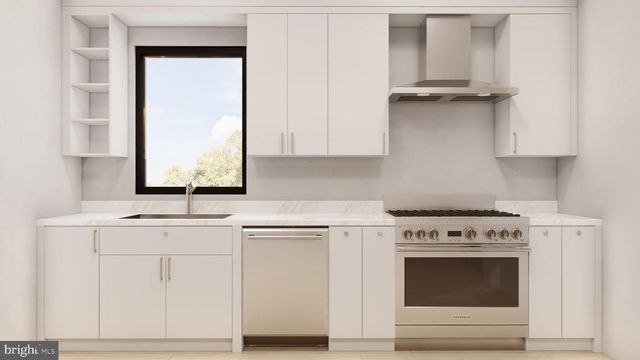 1451 COLA DR, Mclean, VA 22101