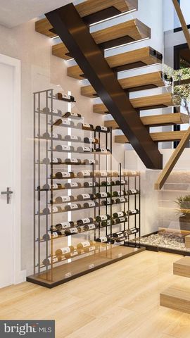 1451 COLA DR, Mclean, VA 22101