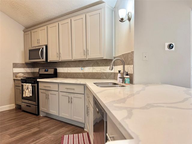 7116 Goldendale Court, Cypress, TX 77433