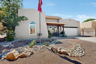 403 Dennis Drive NE, Los Lunas, NM 87031