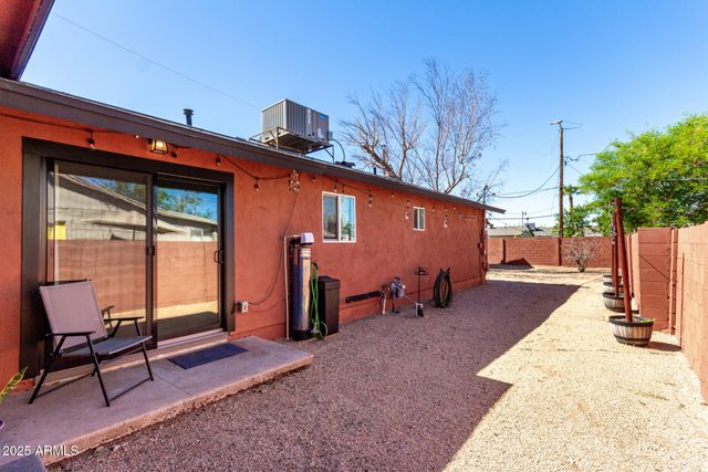 2014 N 18TH Street, Phoenix, AZ 85006