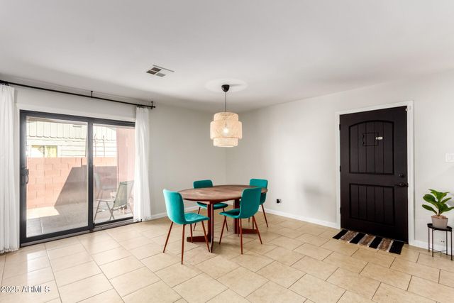 2014 N 18TH Street, Phoenix, AZ 85006