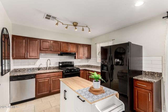 2014 N 18TH Street, Phoenix, AZ 85006