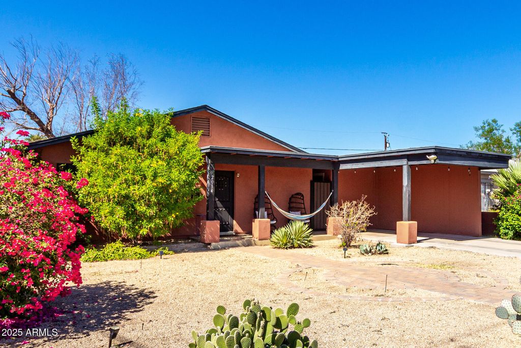 2014 N 18TH Street, Phoenix, AZ 85006