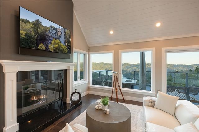 27417 Matterhorn, Lake Arrowhead, CA 92352