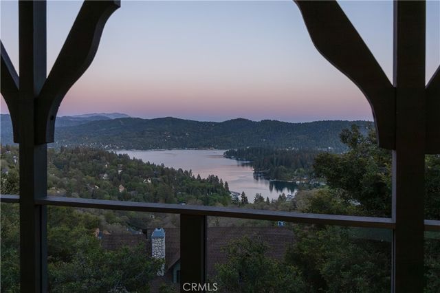 27417 Matterhorn, Lake Arrowhead, CA 92352