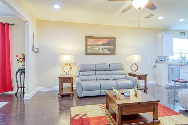 13107 Easter Island, San Antonio, TX 78253