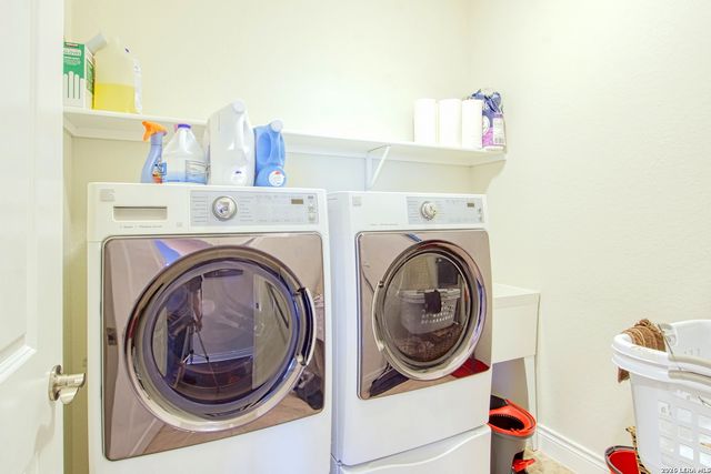 13107 Easter Island, San Antonio, TX 78253