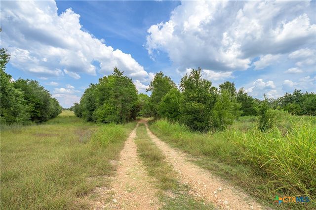 10842 Rauch Road, La Grange, TX 78946