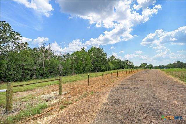10842 Rauch Road, La Grange, TX 78946