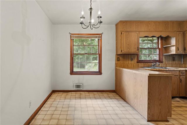4097 Gladesworth Lane, Decatur, GA 30035