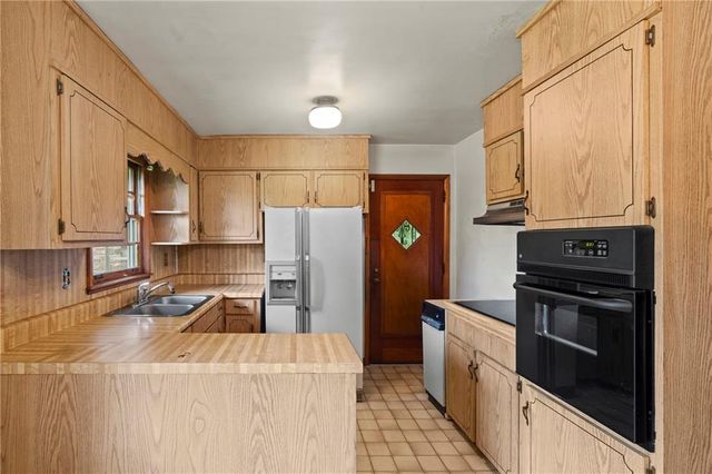 4097 Gladesworth Lane, Decatur, GA 30035