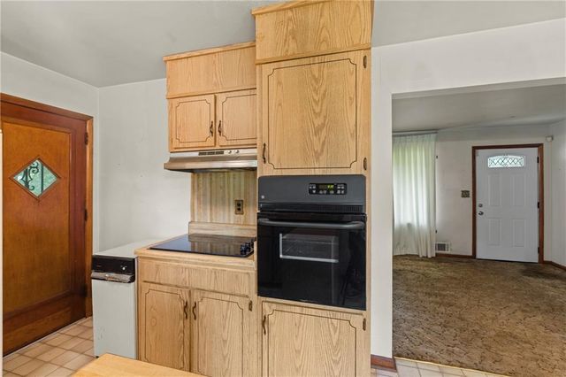 4097 Gladesworth Lane, Decatur, GA 30035