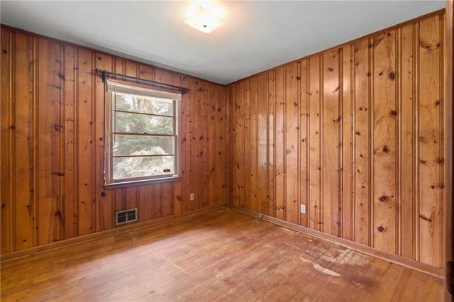 4097 Gladesworth Lane, Decatur, GA 30035