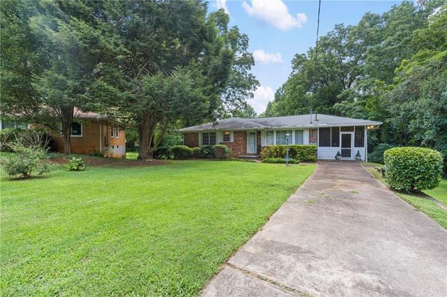 4097 Gladesworth Lane, Decatur, GA 30035