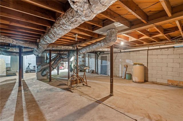 4097 Gladesworth Lane, Decatur, GA 30035