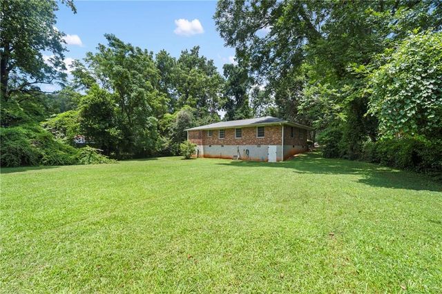4097 Gladesworth Lane, Decatur, GA 30035