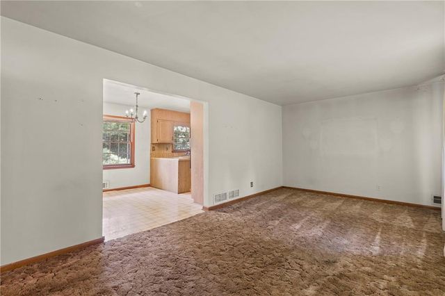 4097 Gladesworth Lane, Decatur, GA 30035