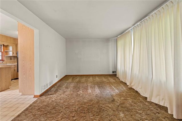 4097 Gladesworth Lane, Decatur, GA 30035