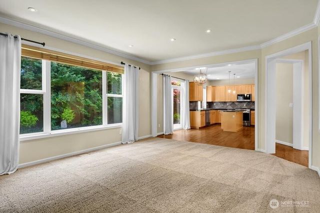 23914 231st Place SE, Maple Valley, WA 98038
