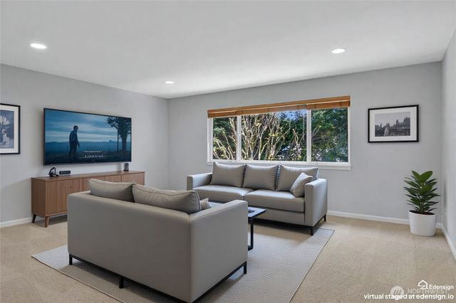 23914 231st Place SE, Maple Valley, WA 98038