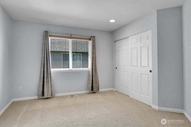 23914 231st Place SE, Maple Valley, WA 98038