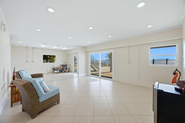 905 CHAPIN BOULEVARD, Englewood, FL 34223