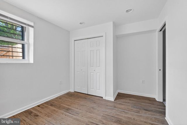 4636 HILLSIDE RD SE, Washington, DC 20019