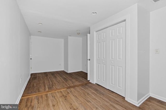 4636 HILLSIDE RD SE, Washington, DC 20019