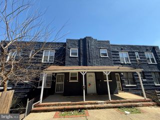 4636 HILLSIDE RD SE, Washington, DC 20019