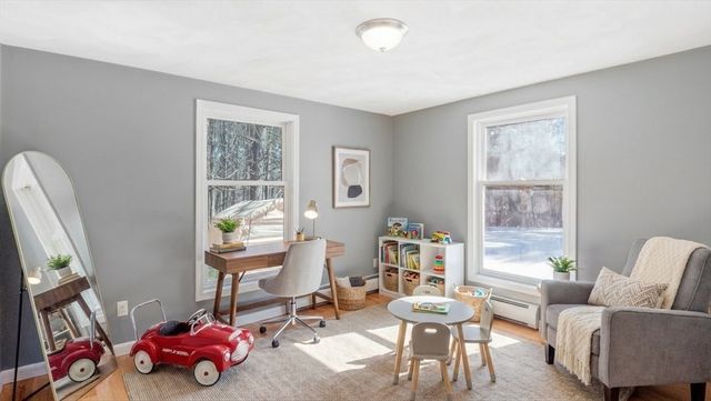 77 Hazen Rd, Shirley, MA 01464