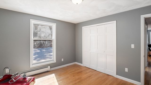 77 Hazen Rd, Shirley, MA 01464