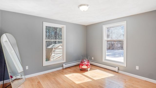 77 Hazen Rd, Shirley, MA 01464