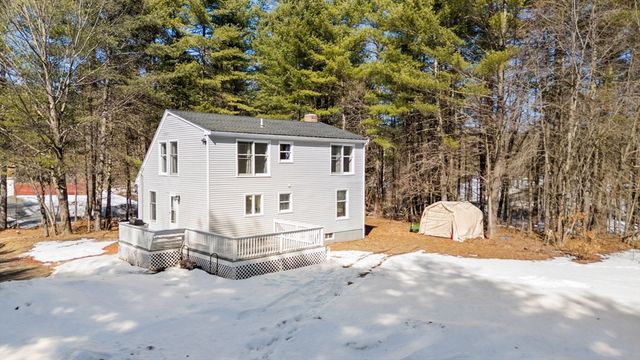 77 Hazen Rd, Shirley, MA 01464