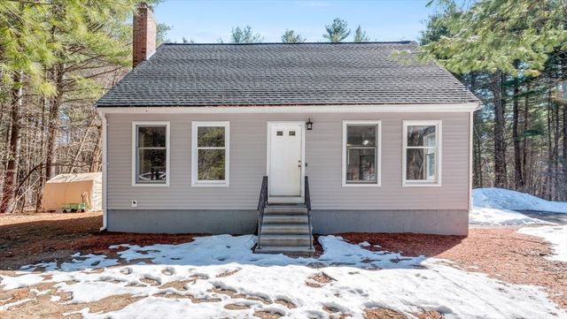 77 Hazen Rd, Shirley, MA 01464