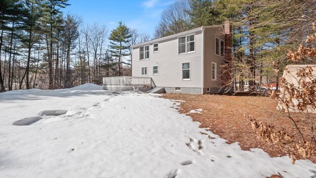 77 Hazen Rd, Shirley, MA 01464