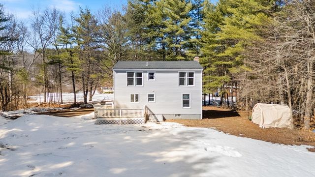 77 Hazen Rd, Shirley, MA 01464